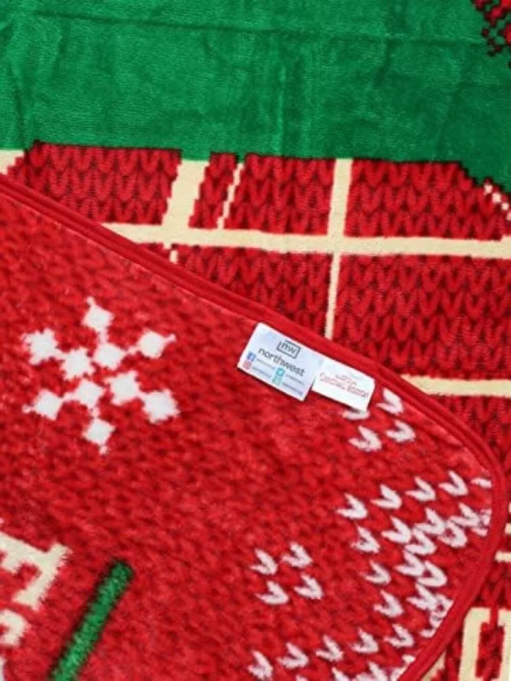Cozy Christmas Vacation Tree Chopping Micro Raschel Throw Blanket 48